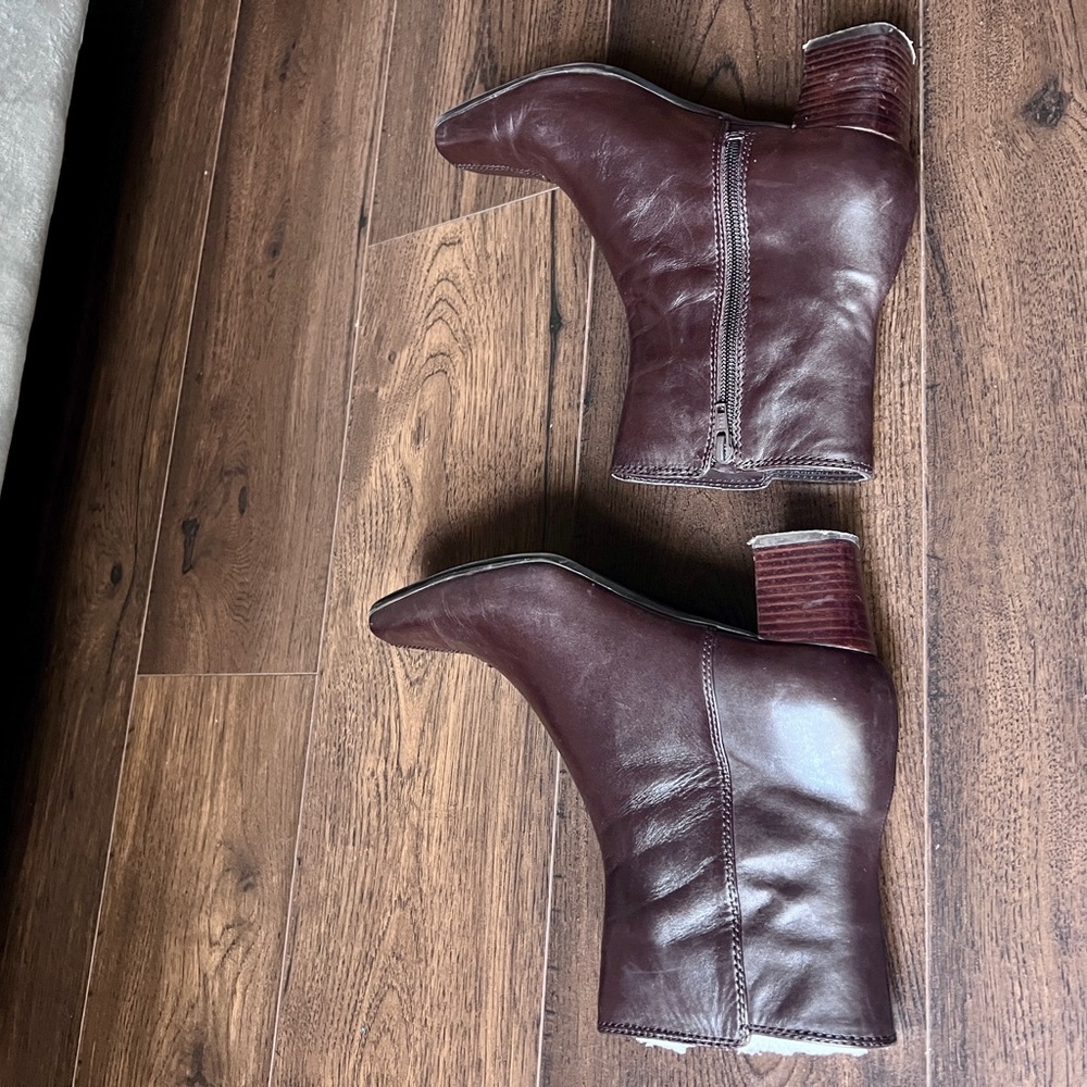 Nine West Dark Brown Leather Heeled Ankle Boots Size 9.5 - Picture 4 of 10